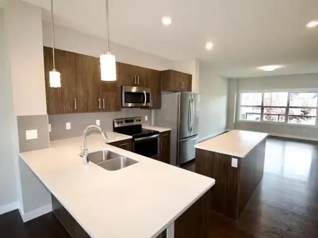 House for rent in Wedgewood, Alberta