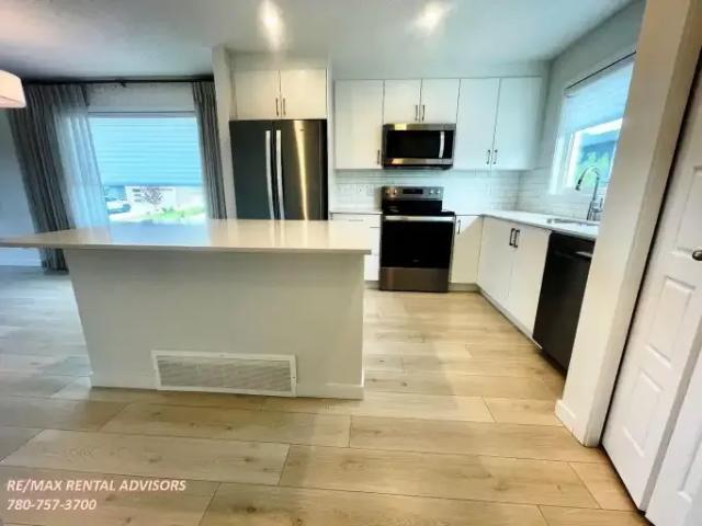 House for rent in Wedgewood, Alberta