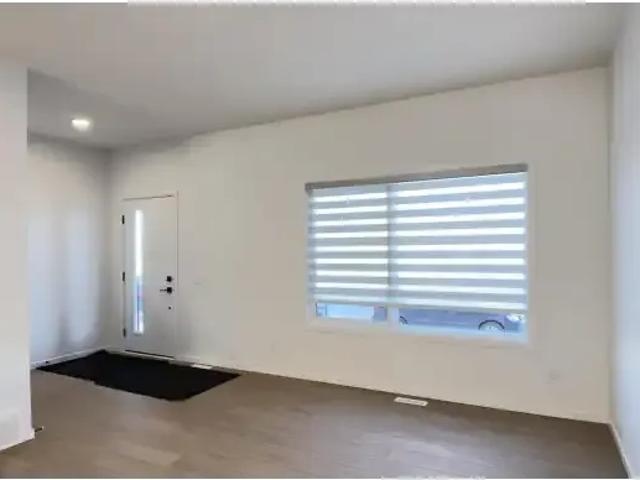 House for rent in Wedgewood, Alberta