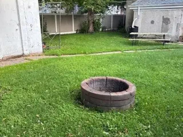 House for rent in Wedgewood, Alberta