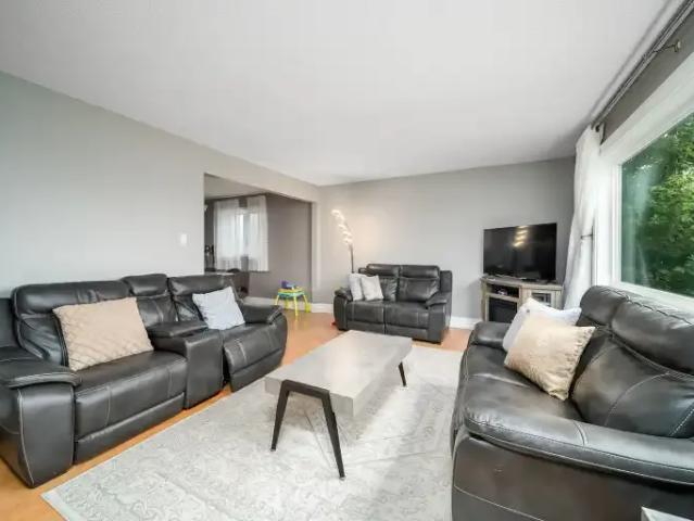 House for rent in Wedgewood, Alberta
