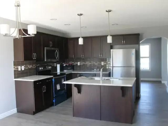 House for rent in Wedgewood, Alberta