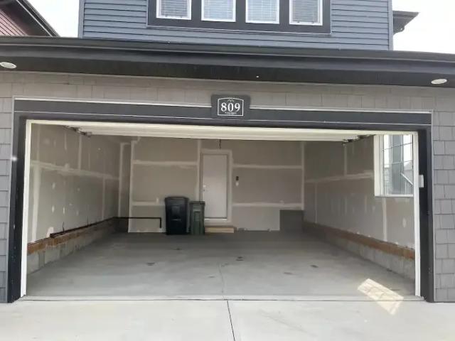 House for rent in Wedgewood, Alberta