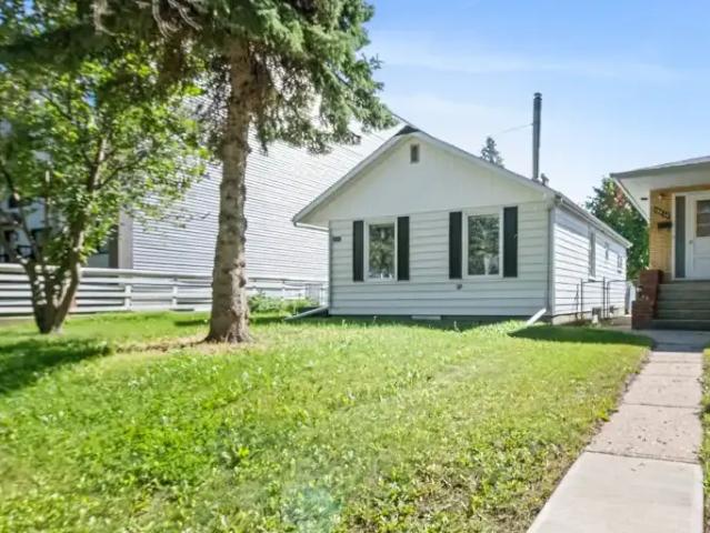 House for rent in Wedgewood, Alberta
