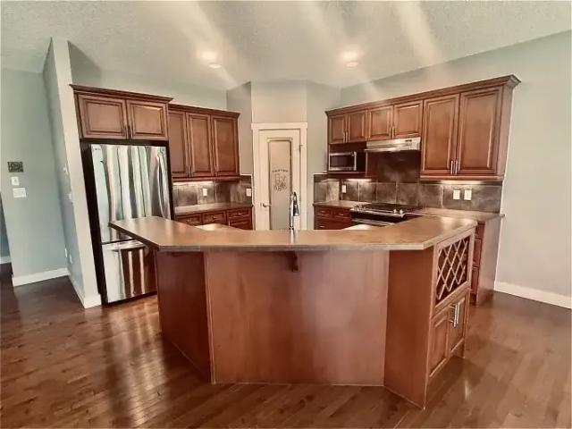 House for rent in Wedgewood, Alberta