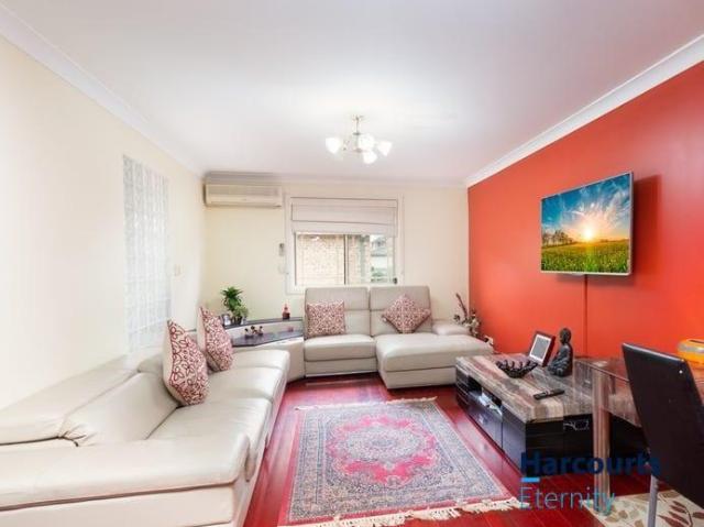 House for rent in Girraween, Sydney