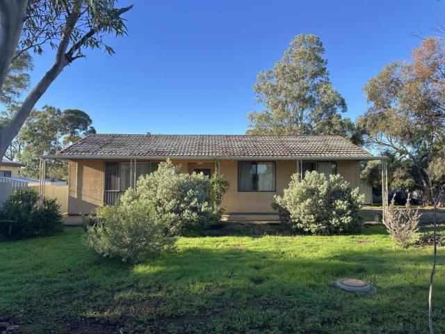 House for sale in Gladstone, South Australia
