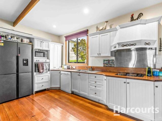 House for sale in Gladstone, Dorset