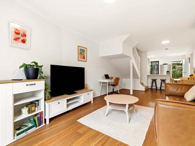 House for sale in Greenslopes, Greater Brisbane