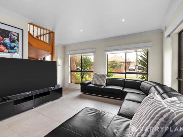 House for rent in Hadfield, Melbourne