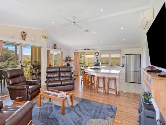 House for sale in Hannam Vale, Mid-Coast Council