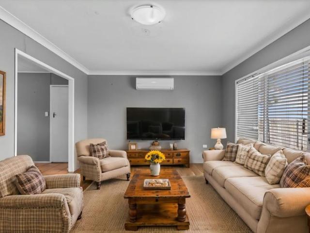 House for sale in Harristown, Queensland