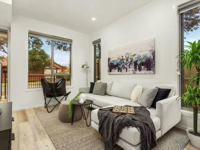 House for rent in Heidelberg Heights, Melbourne