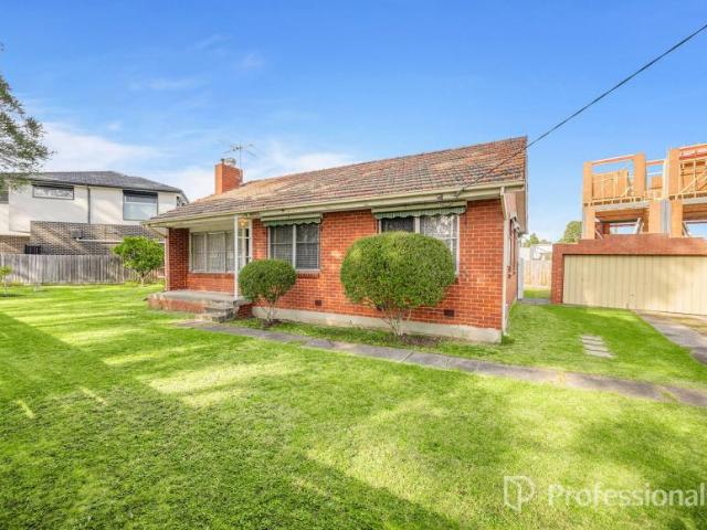 House for sale in Heidelberg Heights, Melbourne