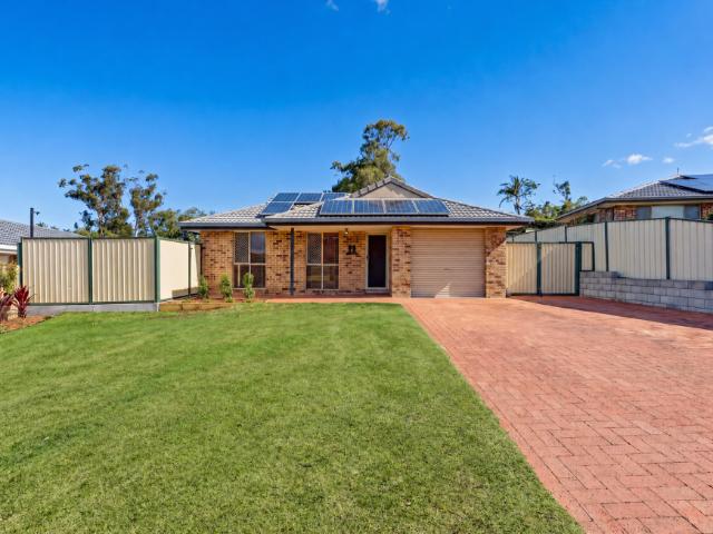 House for sale in Helensvale, Gold Coast City