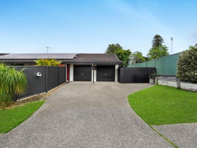 House for sale in Helensvale, Gold Coast City