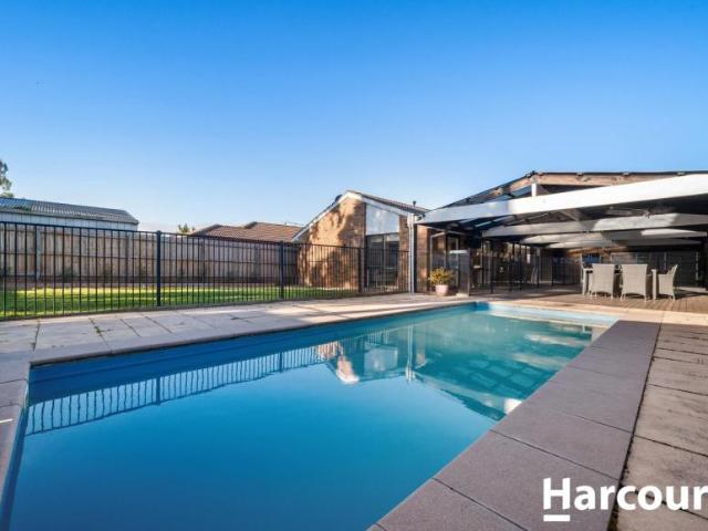House for sale in Golden Square, Melbourne