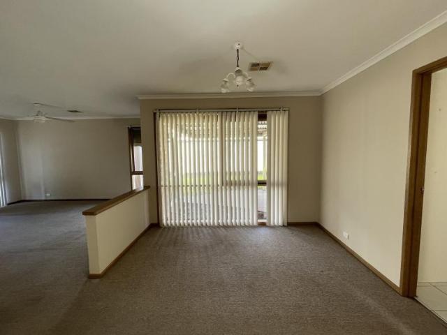 House for rent in Hoppers Crossing, Melbourne