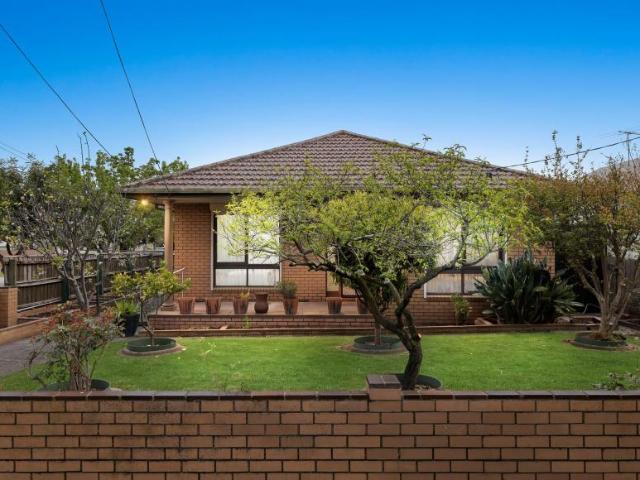 House for sale in Hughesdale, Melbourne
