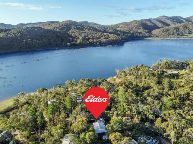 House for sale in Paradise Point, Jamieson