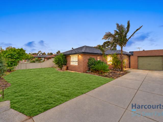 House for sale in Kings Park, Melbourne