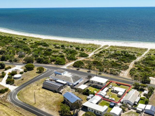House for sale in Pinks Beach, Kingston SE