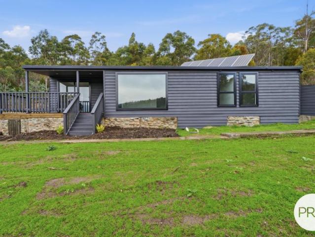 House for sale in Lachlan, Derwent Valley