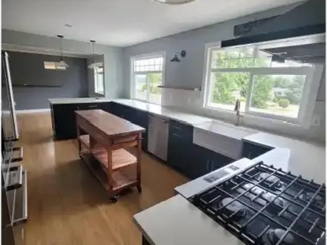House for rent in Walnut Grove, British Columbia
