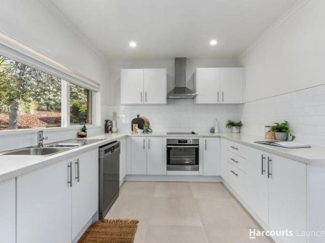 House for sale in Loch Lea, Launceston