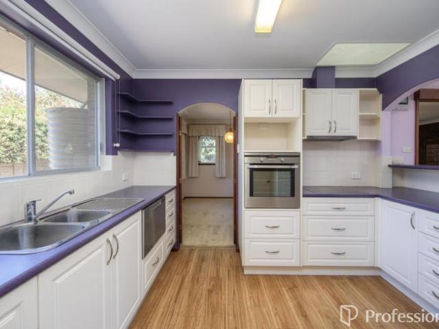 House for sale in Kalamunda, City Of Kalamunda
