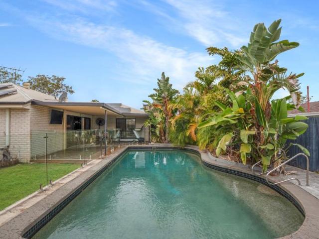 House for sale in Loganlea, Greater Brisbane
