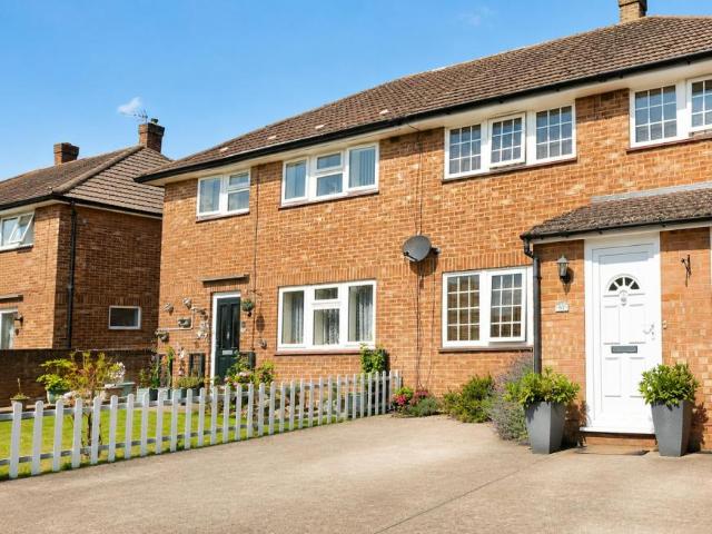 House for rent in Napsbury Park, Five Acres