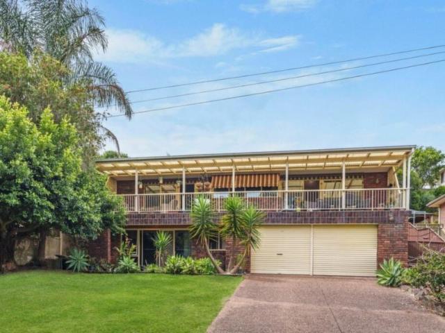 House for sale in Long Jetty, New South Wales
