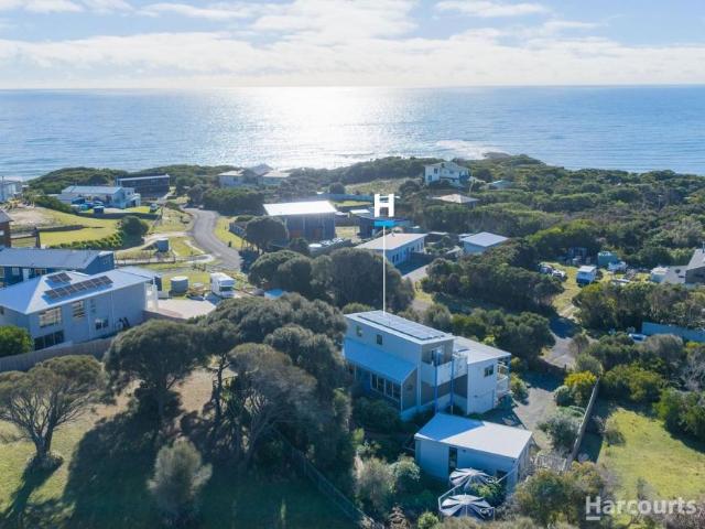 House for sale in Bellbuoy Beach, Low Head