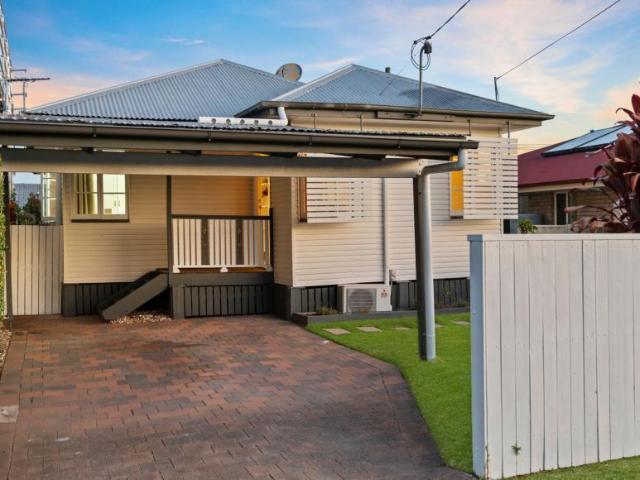 House for sale in Manly, Greater Brisbane
