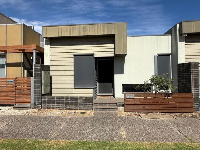 House for rent in Woden, Australian Capital Territory