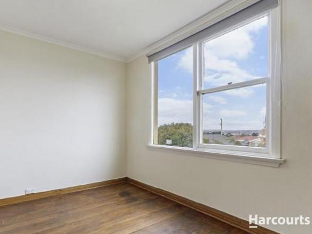 House for rent in Mayfield, Launceston
