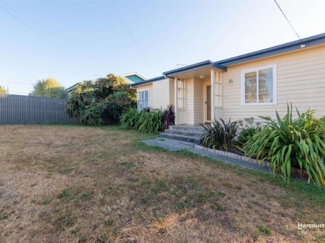 House for rent in Mayfield, Launceston