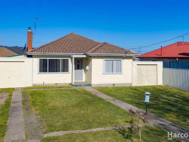 House for sale in Mayfield, Launceston