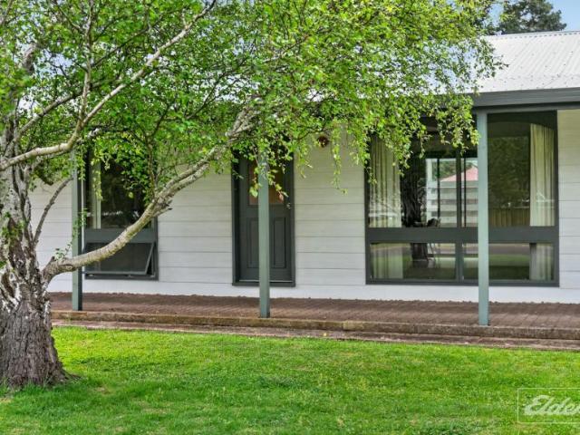 House for sale in McCracken, City of Victor Harbor