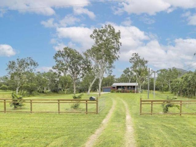 House for sale in Midge Point, Mackay Regional