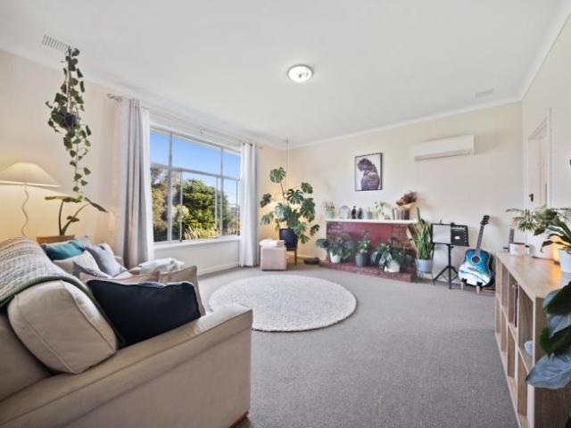 House for sale in Mira Mar, Albany