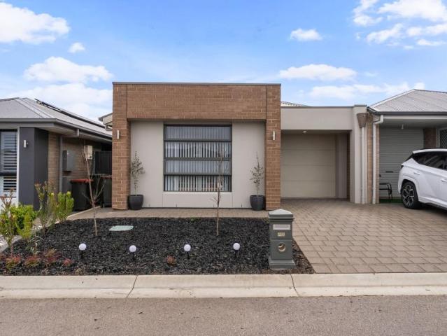 House for sale in Morphett Vale, Adelaide