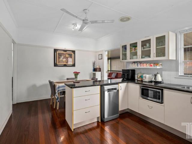 House for sale in Mount Gravatt East, Greater Brisbane