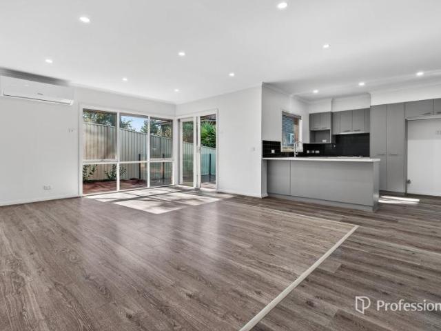 House for sale in Mount Waverley, Melbourne