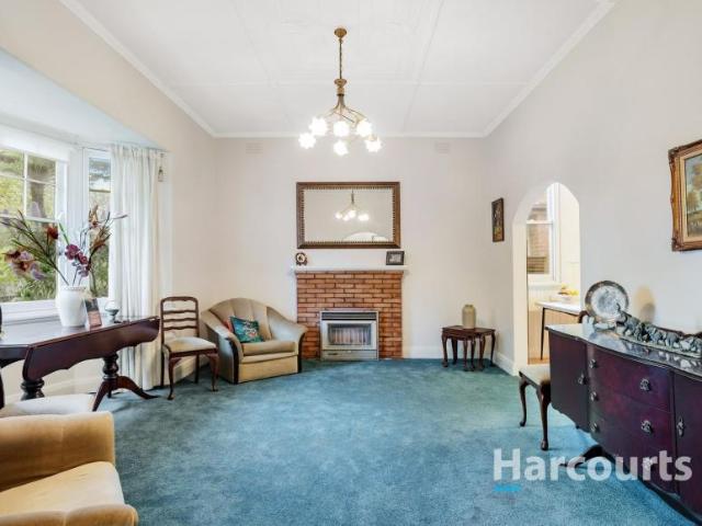 House for sale in Oakleigh, Melbourne
