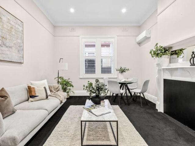 House for sale in Oakleigh, Melbourne
