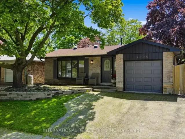 House for rent in Oakville, Golden Horseshoe