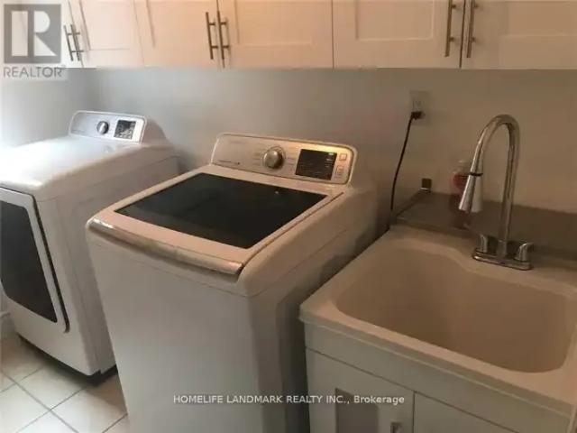 House for rent in Oakville, Ontario