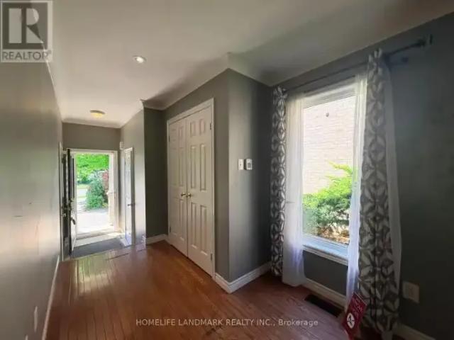 House for rent in Oakville, Ontario